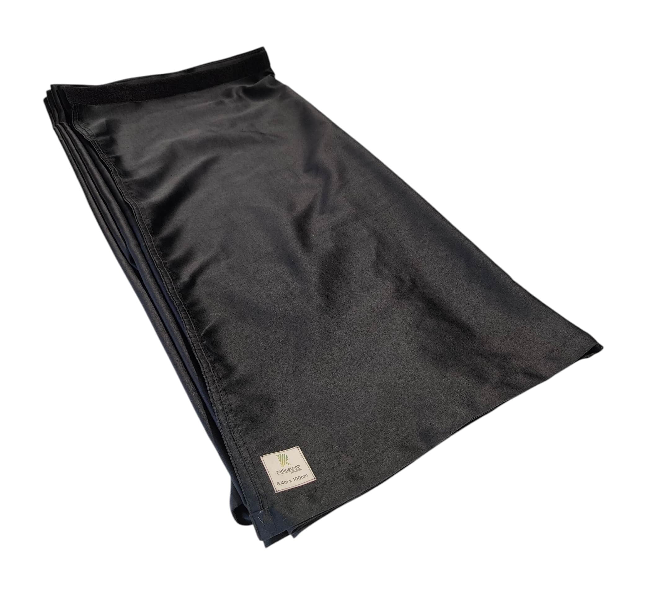 Stage skirt 1m x 6.4m - Image 1